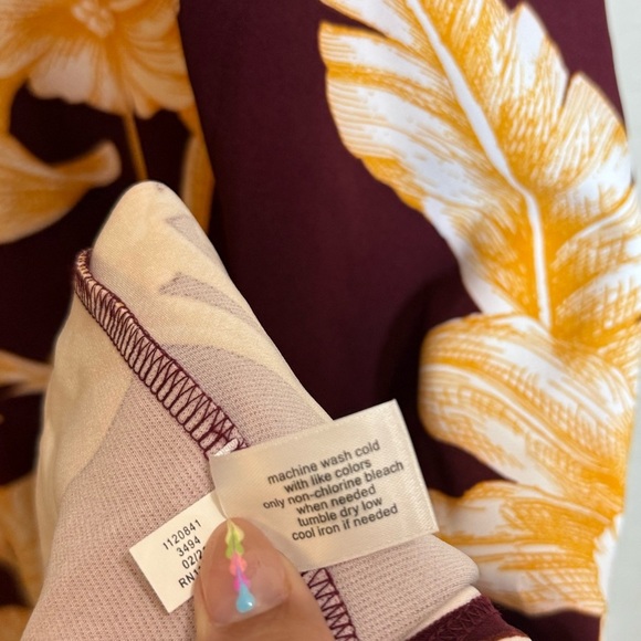 Lane Bryant Short Sleeve High-Low Lena Midi Dress Size 20 Maroon & Yellow Floral - Picture 8 of 10